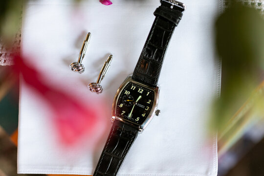 reloj, bodeg&oacute;n, gemelos, decoraci&oacute;n