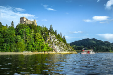 Fototapeta na wymiar Ruins of the Gothic castle in Czorsztyn, on a hill next to Lake Czorsztyn, Poland.