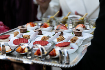 variedad de postres, alimento, postre, pastel, bombones, delicioso, aperitivo, chapa, achocolatado, comida, queso, fresco, bizcochos, apetitoso, alacena, blanco, restaurante, pastelería, bandeja