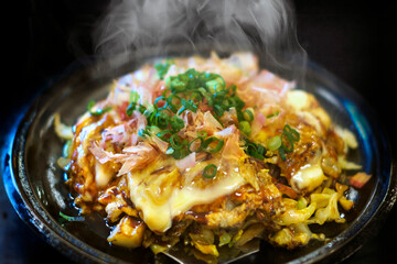 お好み焼き黒背景 