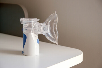 Oxygen mask of nebulizer with steam, medical equipment for pneumonia, covid, sars and bronchitis...