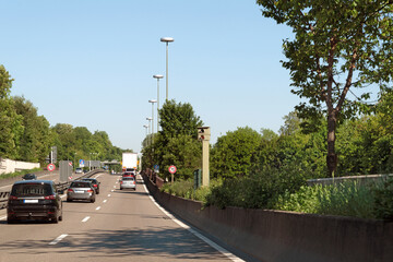 Einfahrt Ulm nach Autobahndreieck in Richtung Stadtmitte