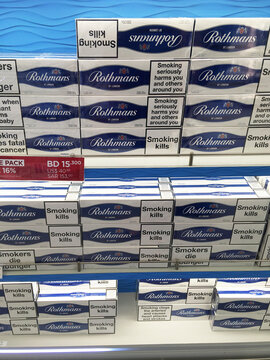 Cigarettes Rothmans at Bahrain airport duty free.
