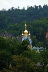 Fototapeta na wymiar Russisch-orthodoxe Kirche St. Peter und Paul in Karlsbad