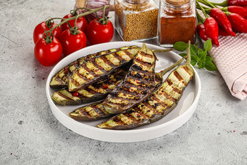 Grilled tasty ripe eggplant slice