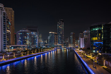 Fototapeta na wymiar Evening view of the skyscrapers of Dubai Marina.