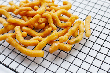 Thai Fried Dough (Thai Dessert) – Kanom Kan Bua
