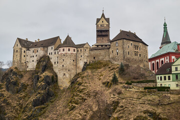 Fototapeta premium Loket Castle, a 12th-century gothic castle in the Karlovy Vary Region in Czech Republic.Loket Castle a 12th-century gothic castle in the Karlovy Vary Region in Czech Republic.