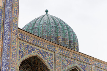 Fototapeta na wymiar Samarkand, Uzbekistan - December 26th, 2023: Registan square