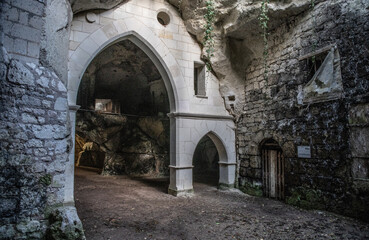 Fototapeta na wymiar medieval French troglodyte cave,, gothic architecture