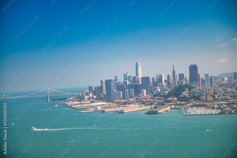 Sticker Aerial view of Downtown San Francisco skyline on a sunny day, California