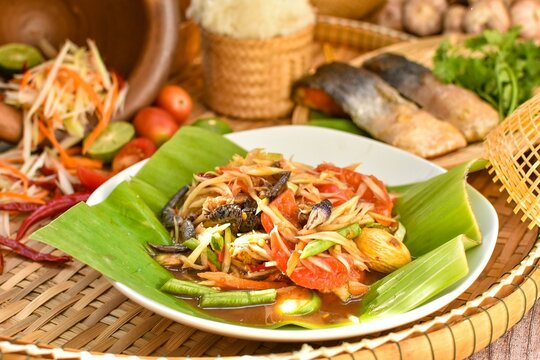 Sticky rice, papaya salad, Som Tam , som tum, thai food, isan food,Thai isan kitchen , som tum lao, morning light, thai kitchen background