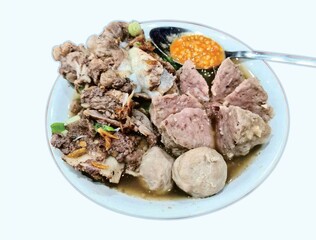 Indonesian muscle and beef meatballs, super delicious, cheap prices especially at roadside stalls.