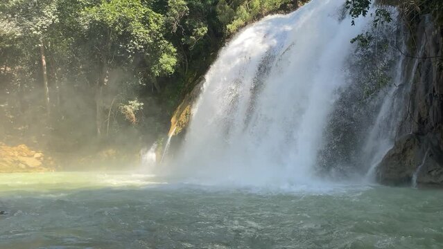 cascada el chifon en chiapas mexico