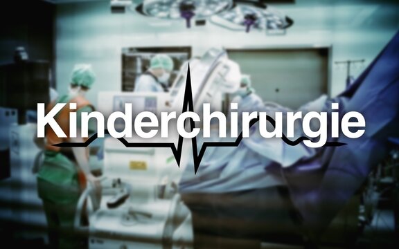 „Kinderchirurgie“ Schriftzug, im Hintergrund die Herzfrequenz und ein Operationssaal mit Chirurgen und einem Patienten, Ausrüstung und Beleuchtung, Säuglinge, Kinder, Jugendliche und junge Erwachsene