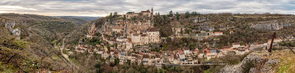 Fototapeta na wymiar Panoramic view of Rocamadour, a city in the Lot region of France, dates back to the middle ages. It has been a centre of pilgrimage since the 15th century and attracts numerous tourists each year
