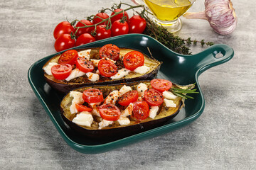 Baked eggplant with cheese and tomato