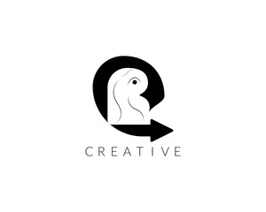 Obraz premium Circle Arrow Up Logo. Arrow Out of Box Icon isolated on Black Background. Usable for Business and Technology Logos.