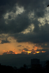 Un bonito atardecer te relaja, te llena de energía y color, ¡te hace bien!