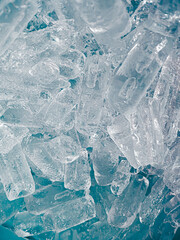 Obraz premium icecubes background,icecubes texture,icecubes wallpaper,ice helps to feel refreshed and cool water from the icecubes helps the water refresh your life and feel good.ice drinks for refreshment business