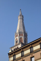 Fototapeta na wymiar Tower of Ghirlandina, Modena, Emilia-Romagna, Italy, Unesco world heritage
