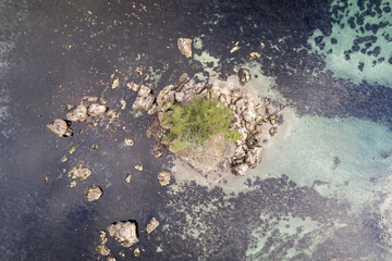 雨晴海岸・女岩（ドローンによる空撮）