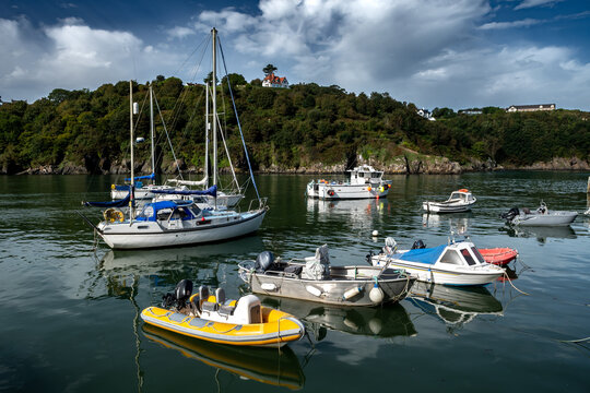 Old Harbor With Boats In The Village Fishguard At The Atlantic Coast Of Pembrokeshire In Wales, United Kingdom