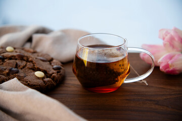 cup of tea with cookies