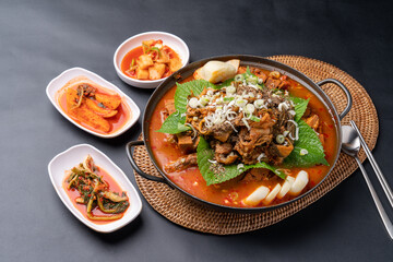 Gamjatang, pork backbone, hot pot, braised pollack, red chili paste pork bulgogi, bulgogi, side dish, Korean food