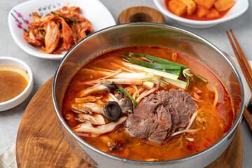 Galbi-tang, Seolleong-tang, Naju-gom-tang, Yukgaejang, Bibim-myeon, Cold Noodles, Cold Noodles, Korean food, Beef Galbi octopus shrimp hot pot, Sogal-nak-sae hot pot, Son Mandu, Dumpling, Dumpling