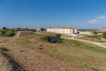 Bâtiment de l'Arsenal de la Citadelle du Château-d'Oléron, sur l'île d'Oléron, Charente-Maritime