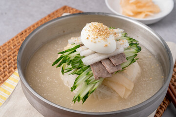 Korean food, cold noodles, cold noodles, handmade king dumplings, dumplings, steamed dumplings, beef bulgogi hot pot, beef, hot pot, king galgitang, galbitang, kodari cold noodles