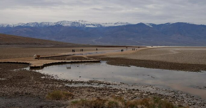 Death Valley Badwater Basin lowest elevation in USA. Largest national park in contiguous USA. 282 feet below sea level. Mojave Desert bordering Great Basin Desert. Ecological geology. 