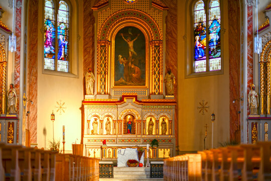 Innenansicht der Pfarrkirche Alberschwende in Vorarlberg (&Ouml;sterreich)