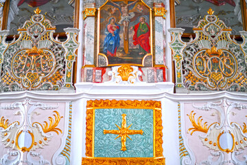 Hochaltar der Frauenkirche (Zu Unserer Lieben Frau) in Günzburg, Schwaben (Bayern)   © Ilhan Balta