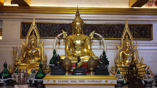 golden buddha in temple