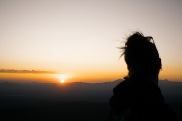 Fototapeta premium Girl Silhouette Mountain Sunset