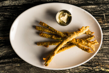 Tempura asparagus