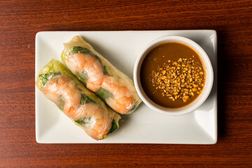 Vietnamese shrimp summer rolls