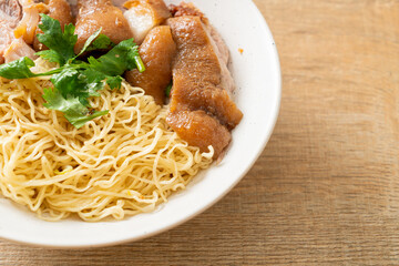 dried stewed pork leg noodles bowl