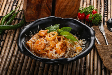 Italian pasta with shrimps and cheese
