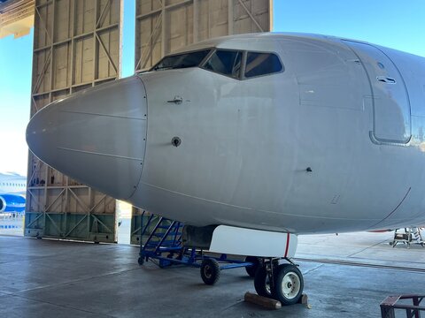 Nose Boeing B737
