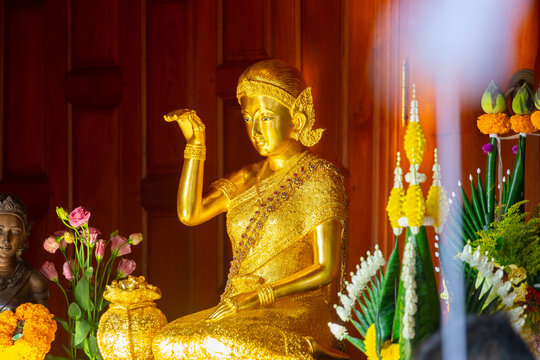 Nang Kwak is a spirit or household divinity of Thai folklore. She is deemed to bring good fortune.
