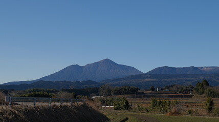 宮崎県小林市から見た霧島山