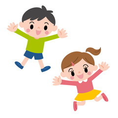 笑顔でジャンプする子供 男の子 女の子
