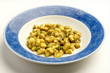 gnocchi with pesto