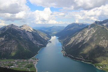 Fototapeta na wymiar Achensee view to the mountains and lake