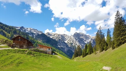 Fototapeta na wymiar maurach landscape mountains sky blue green