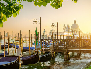 Beautiful Venetian sunset - obrazy, fototapety, plakaty