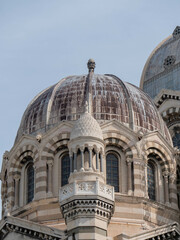 Fototapeta premium Teilaufnahme Kuppel der Kathedrale von Marseille